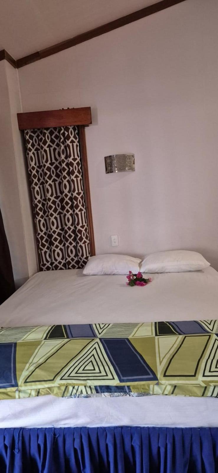 נאדי Bluelight Village Hotel מראה חיצוני תמונה
